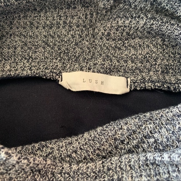 Lush Sleeveless Mock Neck Knit Midi Dress Medium - Picture 5 of 6